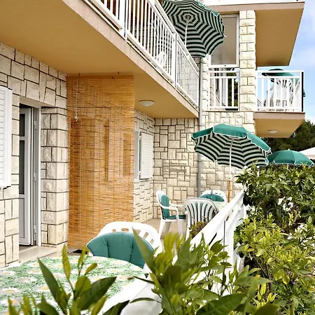 Guest house San Rocco Lumbarda 3*