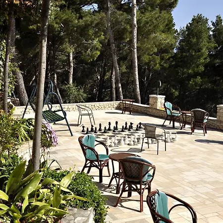 San Rocco Lumbarda 3*