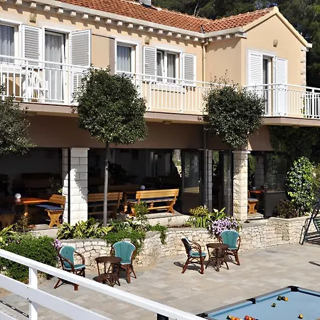 Guest house San Rocco Lumbarda Lumbarda